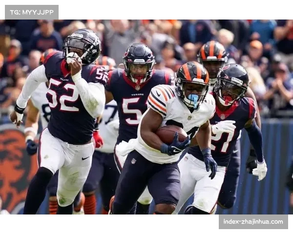 闪电险胜海豚 赫伯特末节关键传球锁定胜局 闪电险胜海豚 赫伯特末节关键传球锁定胜局