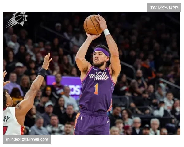 布克32分引领六人得分上双 太阳主场险胜鹈鹕保留附加赛希望