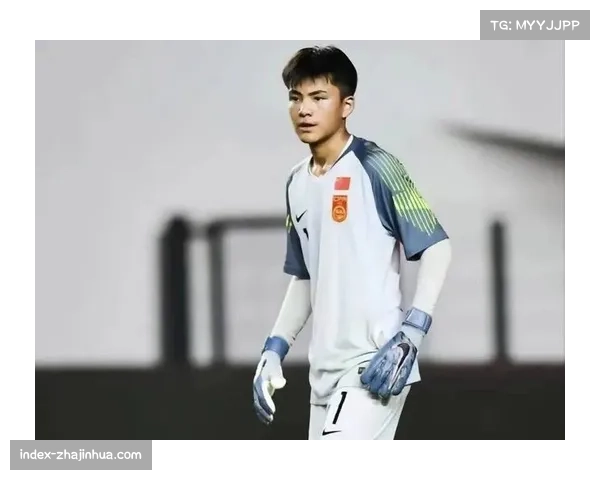 李昊逐渐站稳脚跟 门将位置竞争展现成长轨迹 李昊逐渐站稳脚跟 门将位置竞争展现成长轨迹